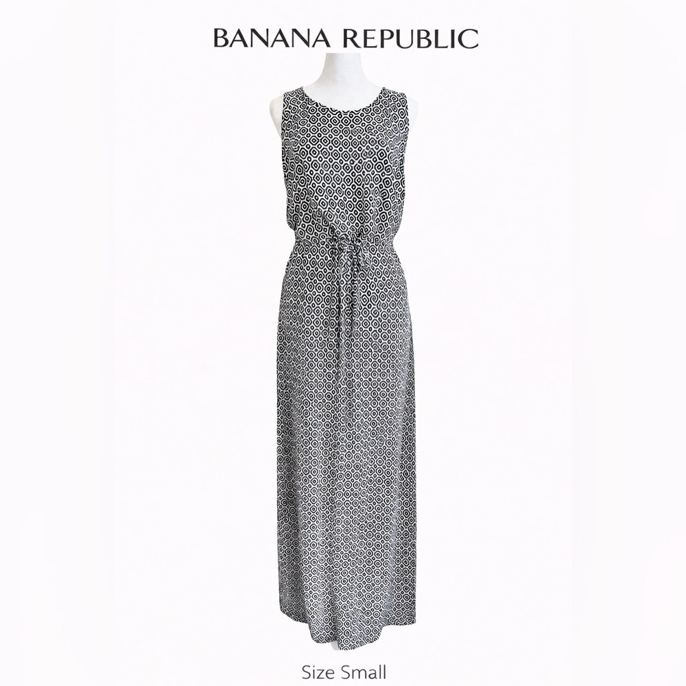 Banana Republic Black & White Geometric Tie-Waist Maxi Dress